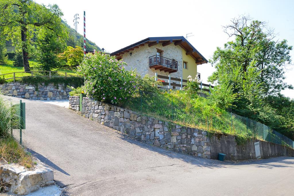 Bed And Breakfast Montino Cene エクステリア 写真