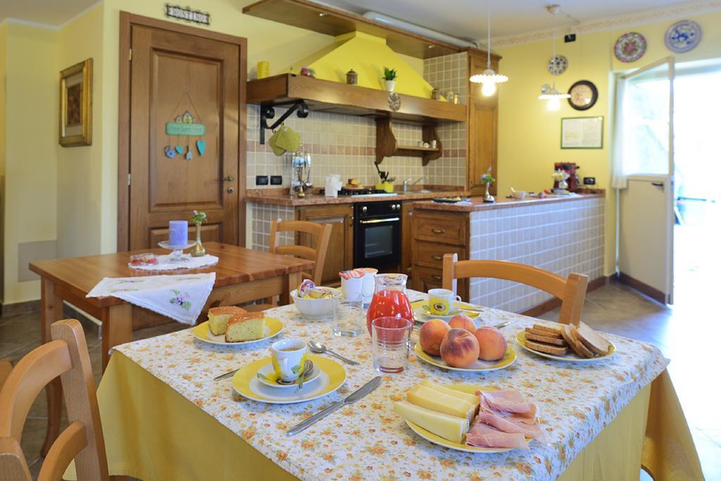 Bed And Breakfast Montino Cene エクステリア 写真